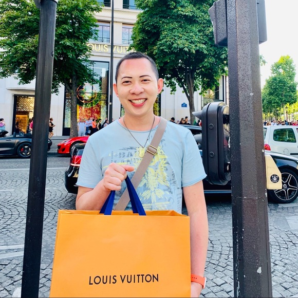 Meet your Posher, Rony - Picture 2 of 3